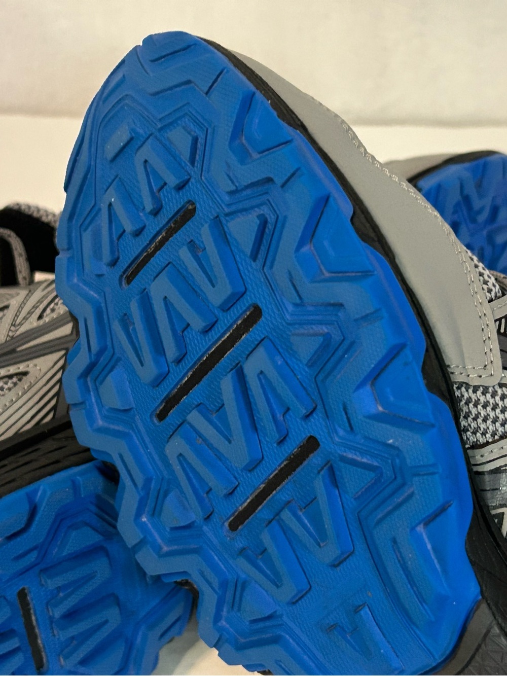 Asics Gel-Venture 8 - Picture 7 of 8